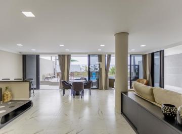Casa · 285m² · 5 Quartos · Casa Frente Mar 