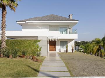 Casa · 573m² · 4 Quartos · Privacidade, Conforto E Segurança