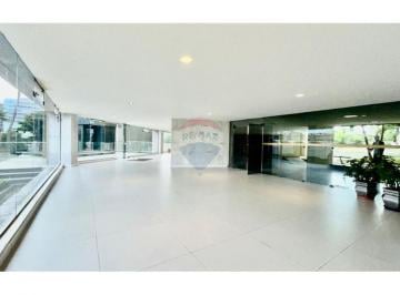 Apartamento · 217m² · 4 Quartos · 2 Vagas · Apartamento Com 4/4 Sendo Uma Suíte E Dependência Completa No Bairro Do Rio Vermelho!