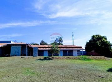 Rural · 240m² · 3 Quartos · 10 Vagas · Fazenda/sítio Com 2 Quartos, 1 Suíte, Piscina