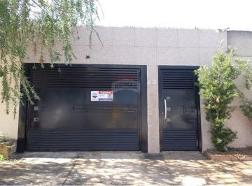 Casa · 220m² · 2 Quartos · 2 Vagas · Casa Com 1 Suíte E 1 Quarto, 2 Banheiro, Com Piscina, Moveis Planejados.