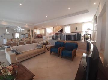 Casa · 493m² · 4 Quartos · 3 Vagas · "Luxo E Conforto: Alugue a Casa Dos Seus Sonhos"