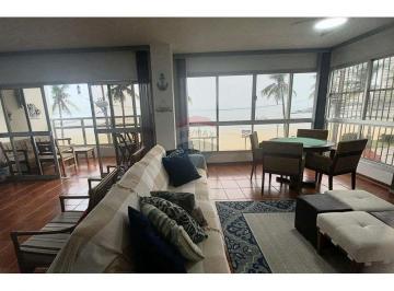 Apartamento · 189m² · 3 Quartos · 2 Vagas · Apartamento Frente Ao Mar Com 3 Suítes À Venda, 190 m² por R$1.300.000 - Asturias - Guarujá/sp