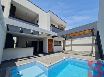 2021/11/e70f9ca465229a1b0c61b8e70244f5c4.jpg · Sobrado Novo 03 Suítes E Piscina - Excelente Padrão de Acabamento, Localizado No Baln. Rainha Do Mar