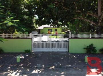 2024/03/f925369cb24fd2478d3946ce8f7f41ee.jpg · Casa Para Investimento Na Praia de Itapoá Com 2 Dormitórios - Região Da Barra Do Saí - Próximo Aos Co