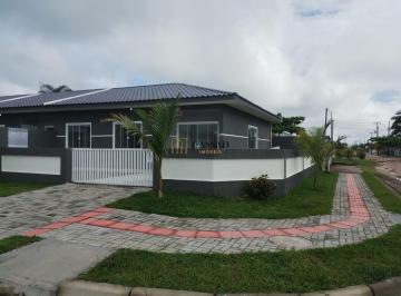 Casa · 79m² · 3 Quartos · Casa a Venda Com 3 Quatros Em Guaratuba - Pr