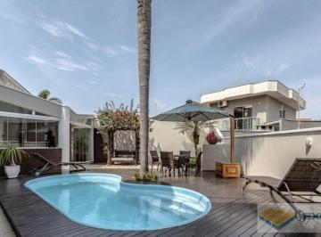 Casa · 304m² · 3 Quartos · 4 Vagas · Venda | Sobrado, Com 3 Dormitórios Em Ariribá, Balneário Camboriú