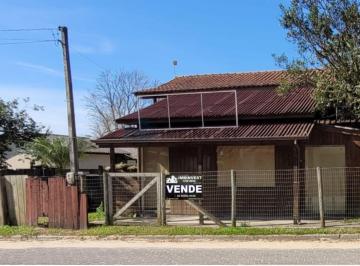 Casa · 90m² · 3 Quartos · 1 Vaga · Casa À Venda No Bairro Ibiraquera - Imbituba/sc