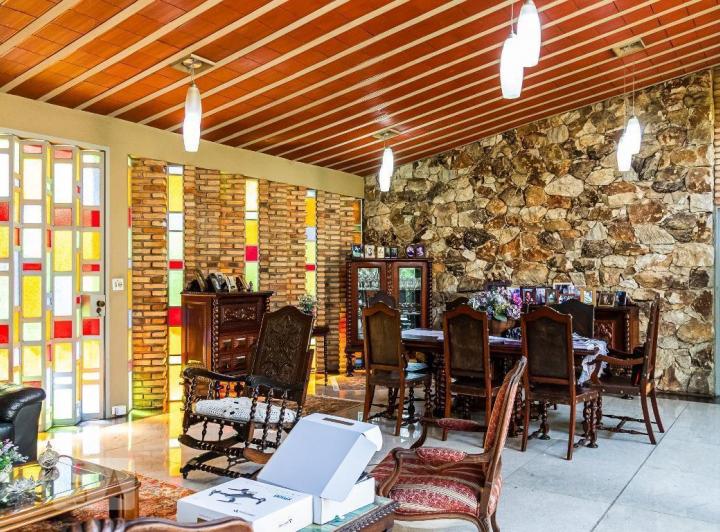 Casa À Venda - Santa Amélia, 4 Quartos, 375 m² - Belo Horizonte