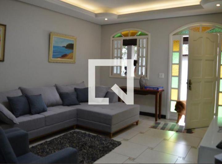 Casa À Venda - Arvoredo, 5 Quartos, 350 m² - Contagem