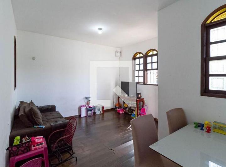 Casa À Venda - Planalto, 3 Quartos, 200 m² - Belo Horizonte
