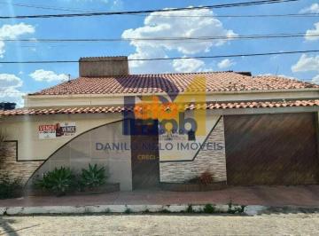Casa · 185m² · 3 Quartos · 2 Vagas · Casa a Venda No Bairro Petropolis, Caruaru/pe!