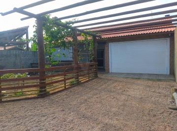 Casa · 215m² · 3 Quartos · 4 Vagas · Casa À Venda No Bairro Roça Grande - Imbituba/sc