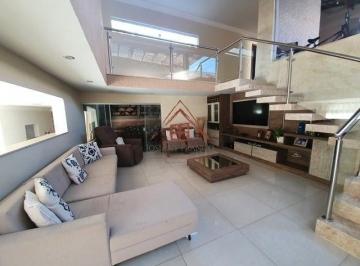 Casa · 240m² · 4 Quartos · 5 Vagas · Casa À Venda No Bairro Centro - Porto Seguro/ba