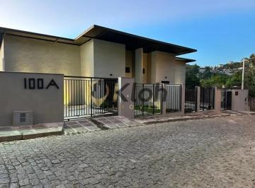 Casa · 200m² · 3 Quartos · 4 Vagas · Explendida Mansão de Alto Padrão No Quitandinha!