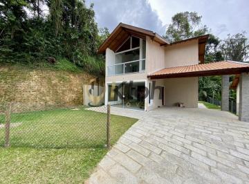 Casa · 172m² · 4 Quartos · 2 Vagas · Casa À Venda No Bairro Carangola - Petrópolis/rj