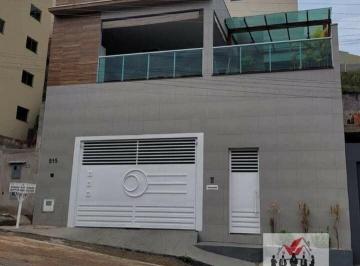 Casa · 260m² · 3 Quartos · 4 Vagas · Casa À Venda No Bairro Vila Caio Junqueira - Poços de Caldas/mg