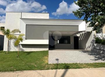 Área de Serviço · Excelente Casa Plana No Condomínio Bela Vista