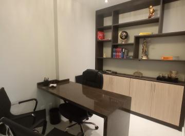 ac8a42536cf6db8a27c0c2aec31473e5d3c5b83f · Sala Comercial Com Recepção 34 m²