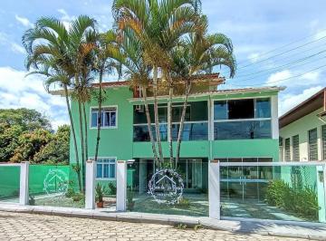 Casa · 343m² · 10 Quartos · 5 Vagas · Casa/pousada Com 10 Dormitórios Na Praia de Palmas