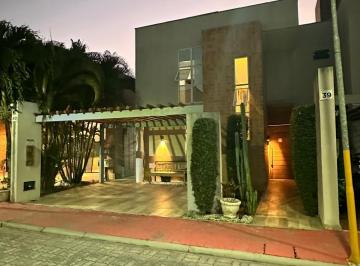 Casa · 98m² · 3 Quartos · 2 Vagas · Casa Para Venda No Reserva Real Com 3 Suítes