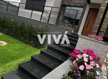 Casa · 204m² · 4 Quartos · 1 Vaga · Linda Casa a Venda Em Extrema Mg Composta por 4 Dormitórios, 2 Suítes