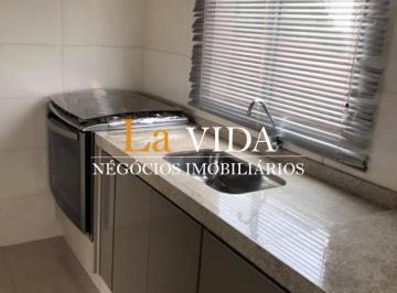 Foto 07 · Imperdível Apartamento À Venda Em Localização Privilegiada: 2 Quartos, 1 Suíte, 1 Sala, 2 Banheiros