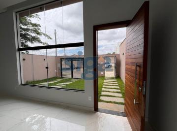 Casa · 150m² · 3 Quartos · 2 Vagas · Excelente Construção