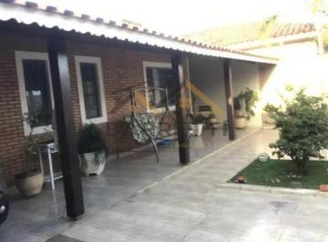 Casa · 170m² · 2 Quartos · 3 Vagas · Casa 170 m² Área Útil E 200 m² Terreno 2 Dormitórios,1 Suíte, 3 Vagas.