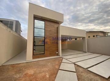 Casa · 170m² · 3 Quartos · 4 Vagas · Casa À Venda - Em Candeias