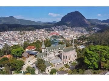 Terreno , Nova Friburgo · Terreno À Venda No Parque São Clemente, Rua Maria Duque Laginesttra - R$180.000