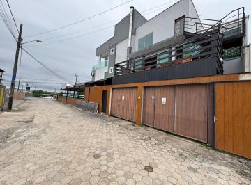 2024/10/6dbde969ce784ecf26285cdfa5aea319.jpg · Casa No Espinheiros