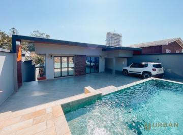 Casa · 402m² · 4 Quartos · 4 Vagas · Casa Com 04 Suítes No Bairro Fazendinha
