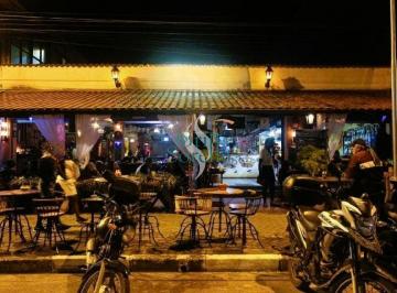Comercial · 343m² · Ponto Comercial Para Alugar Em Centro - Ubatuba /sp.