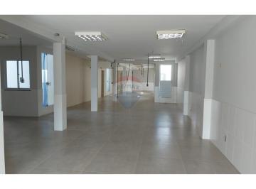 Comercial · 600m² · 3 Vagas · Alugue Agora: Prédio Comercial No Centro de Lauro