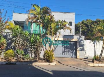 416ed23aad46e79c3a48c95cfae5326d.jpg · Casa Com 6 Dormitórios À Venda, 300 m² por R$1.290.000 - Centro - Pedro Leopoldo/mg