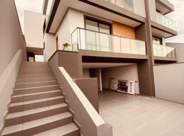 2024/11/ed8407473ee26a9e08062988017bbb28.jpg · Triplex No Bairro Costa E Silva