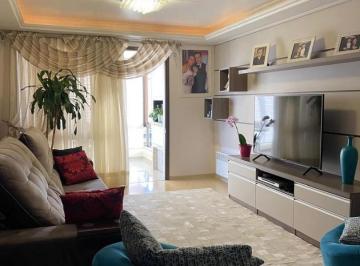 Apartamento · 153m² · 3 Quartos · 2 Vagas · Apartamento Semimobiliado Com Terraço, No Bairro Pio X