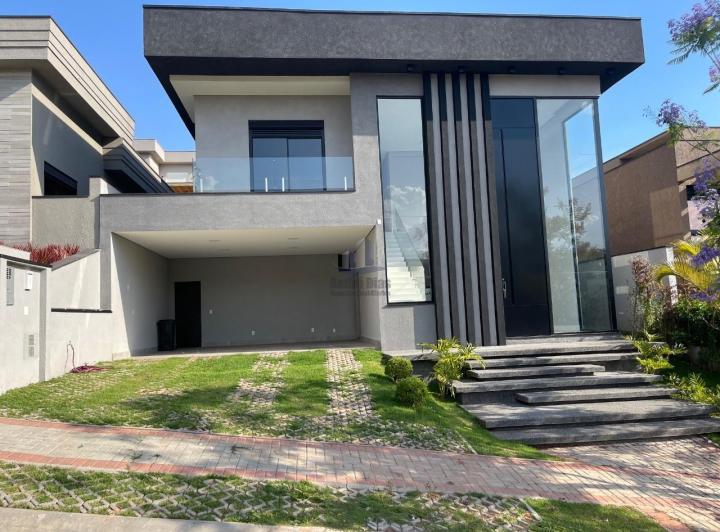 Casa de Luxo Em Condomínio - 4 Quartos, 4 Suítes, 3 Salas, 6 Banheiros, 4 Vagas - Santana de Parnaíb