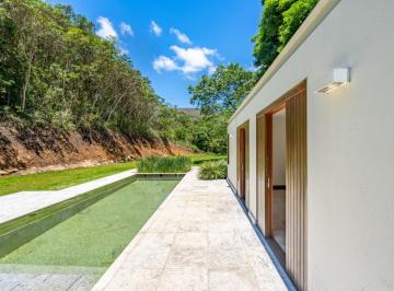 Casa · 233m² · 4 Quartos · 4 Vagas · Casa 4 Quartos Em Araras, Petrópolis