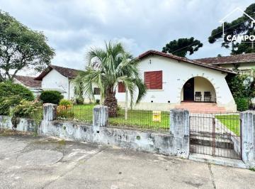 2024/11/4e3770da4f6f001d5364875c26bba647.jpg · Casa Com Fachada Histórica No Centro de Campo Alegre
