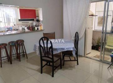 Casa · 80m² · 2 Quartos · 1 Vaga · Pompéia Santos Sobreposta Alta 2 Dormitórios 1 Vaga de Garagem
