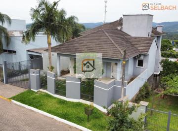 Casa · 229m² · 3 Quartos · 2 Vagas · Casa - Bom Princípio