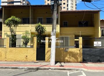 Foto 01 · Oportunidade de Renda: 2 Casas E 3 Kitnets No Mesmo Terreno Em Itapuã