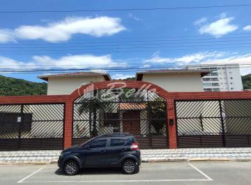 Casa de 2 quartos, Mongaguá · Venda - R$265.000