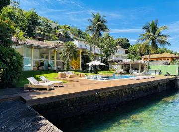 Casa · 700m² · 6 Quartos · 3 Vagas · Belíssima Casa Costeira Em Condomínio Com Praia Privativa