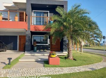 Casa · 247m² · 2 Quartos · 2 Vagas · Casa Alto Padrão Alphaville Cabo Frio