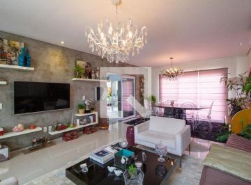 Casa · 340m² · 4 Quartos · 6 Vagas · Imoveis - No Bairro Da Vossoroca