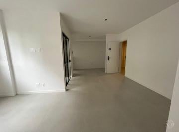 01 · Apartamento Com 2 Quartos Sendo 1 Suíte No Balneário Do Estreito