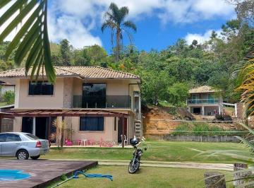 Casa · 220m² · 4 Quartos · 3 Vagas · Casa Em Condomínio À Venda No Perissê